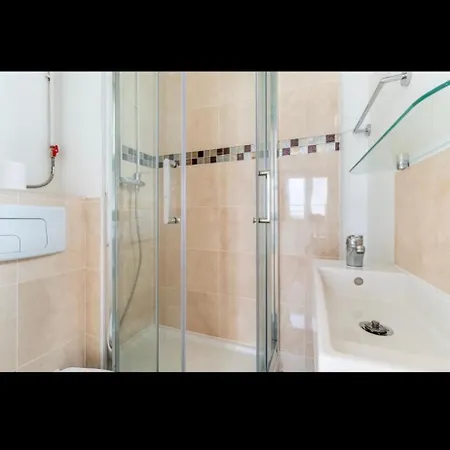Appartement Vasil - Proche De Paris Villemomble Esterno foto